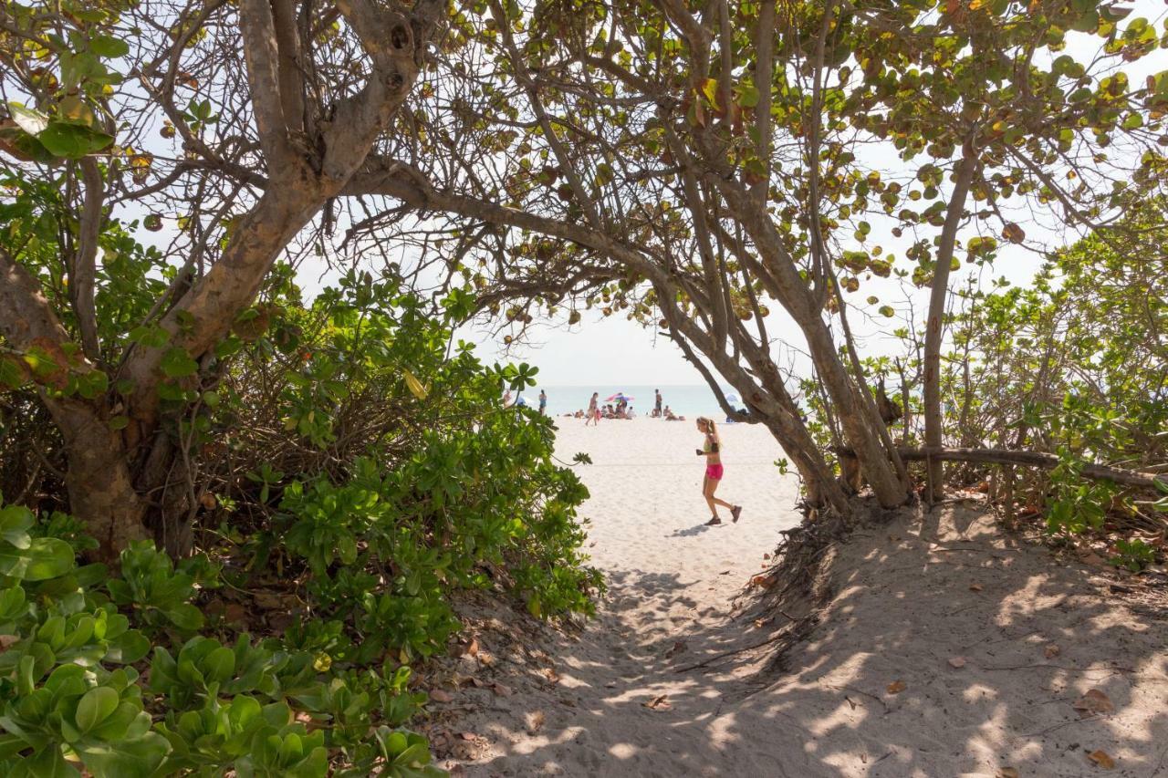 Castle Beach: Coral Condo Маями Бийч Екстериор снимка