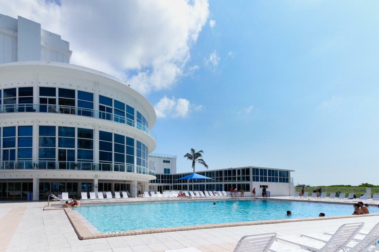 Castle Beach: Coral Condo Маями Бийч Екстериор снимка